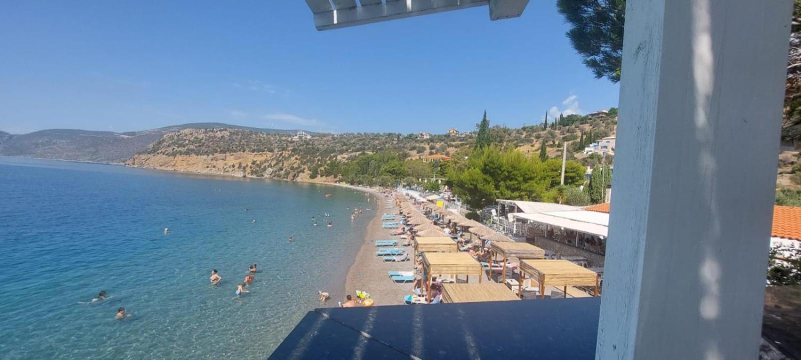 Queen Aspri Apartment 3' Min To The Beach! Антикира Экстерьер фото
